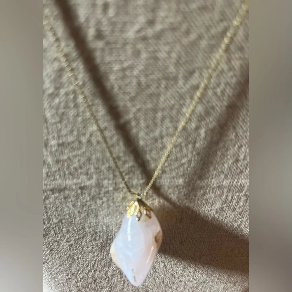 Flower Agate Smooth Stone Pendant on Delicate Gold Chain - Picture 3 of 7